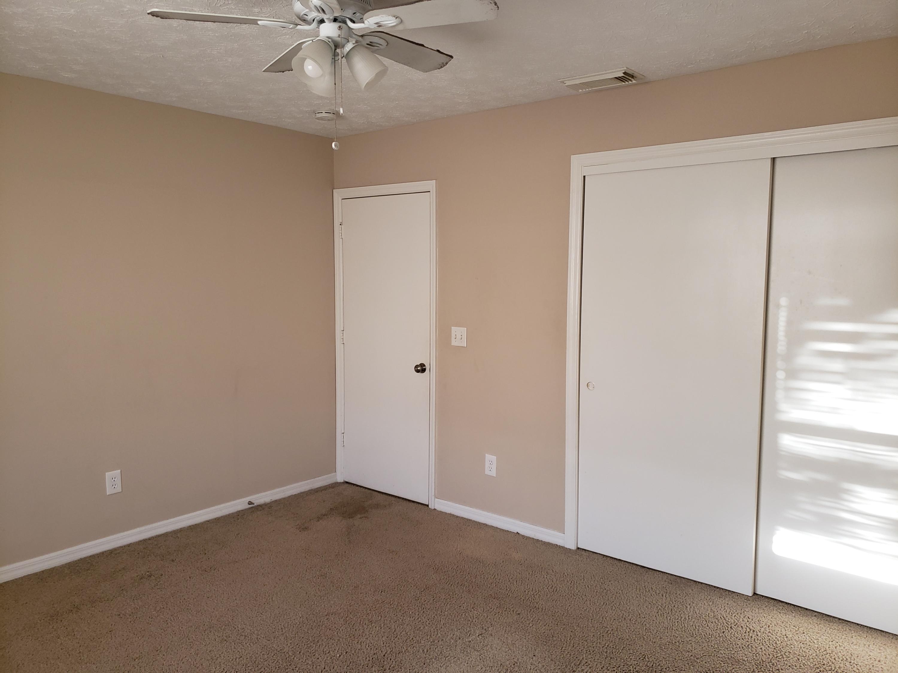 289 Southwest Bedford Road Port St. Lucie, FL 34953 - Photo 18 of 20 20200122_075826