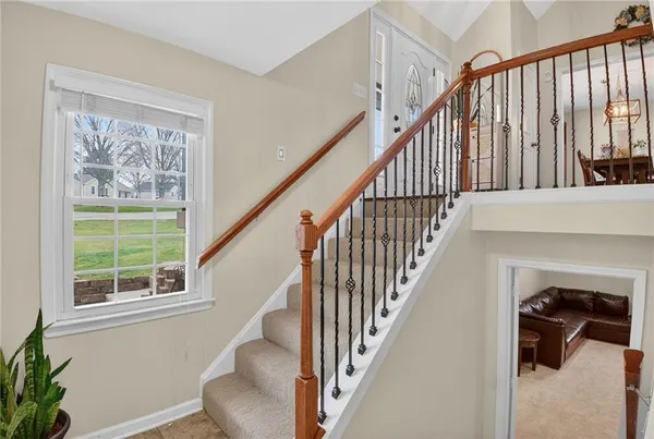 $475,000 | 5660 Meadow Height Drive, Shawnee, KS 66226
