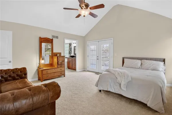 $475,000 | 5660 Meadow Height Drive, Shawnee, KS 66226