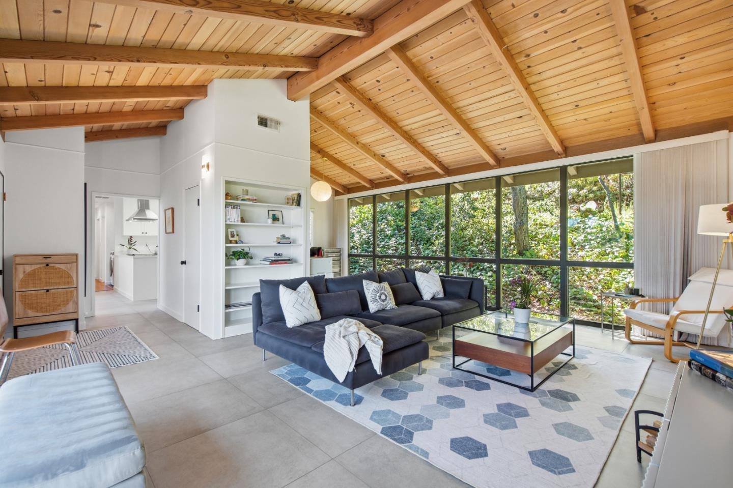 46 Underhill Road Orinda, CA 94563 - Photo 2 of 32 Gallery Image 2