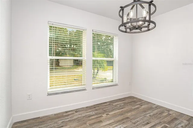 a view of empty room with window