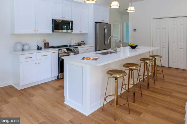 $719,000 | 102 Golf Court, Stevensville, MD 21666