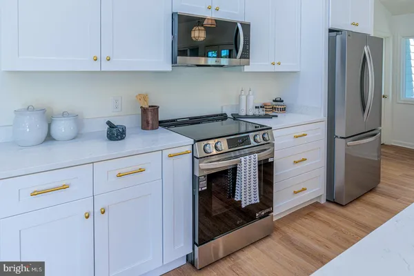 $719,000 | 102 Golf Court, Stevensville, MD 21666