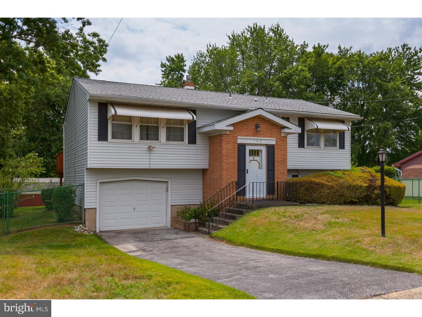 702 Lancing Road Woodbury, NJ 08096 - Photo 2 of 17 Gallery Image 2