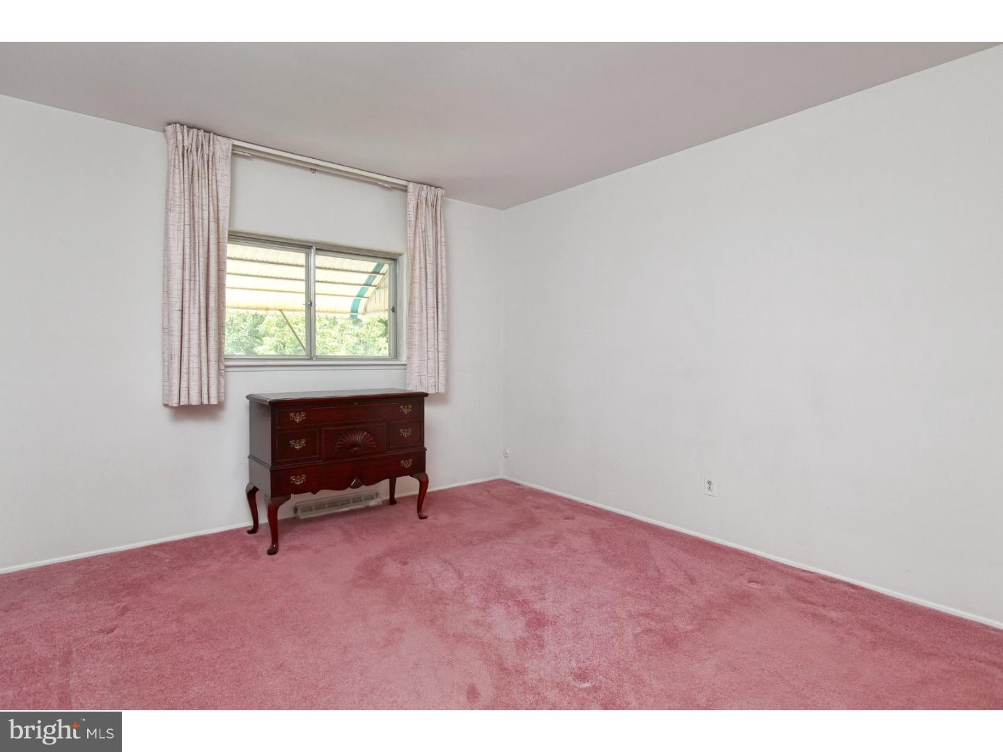 702 Lancing Road Woodbury, NJ 08096 - Photo 13 of 17 Gallery Image 13