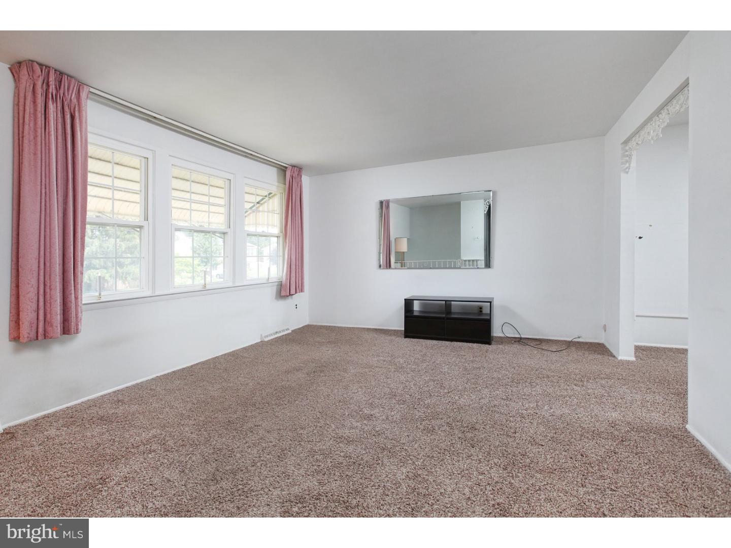 702 Lancing Road Woodbury, NJ 08096 - Photo 6 of 17 Gallery Image 6