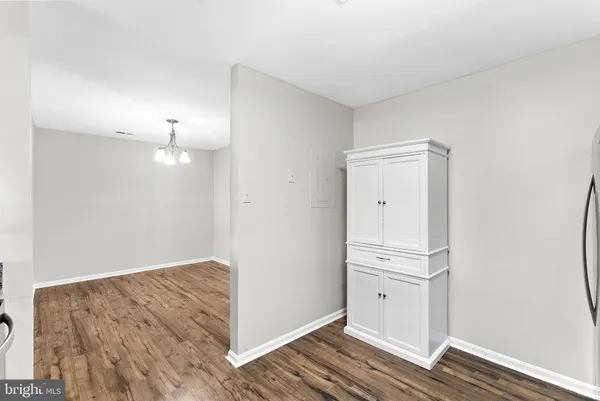 $384,900 | 7442 Emerald Drive, Manassas, VA 20109