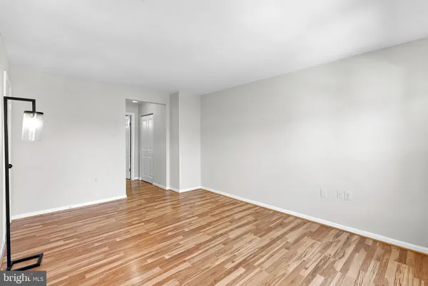 $384,900 | 7442 Emerald Drive, Manassas, VA 20109