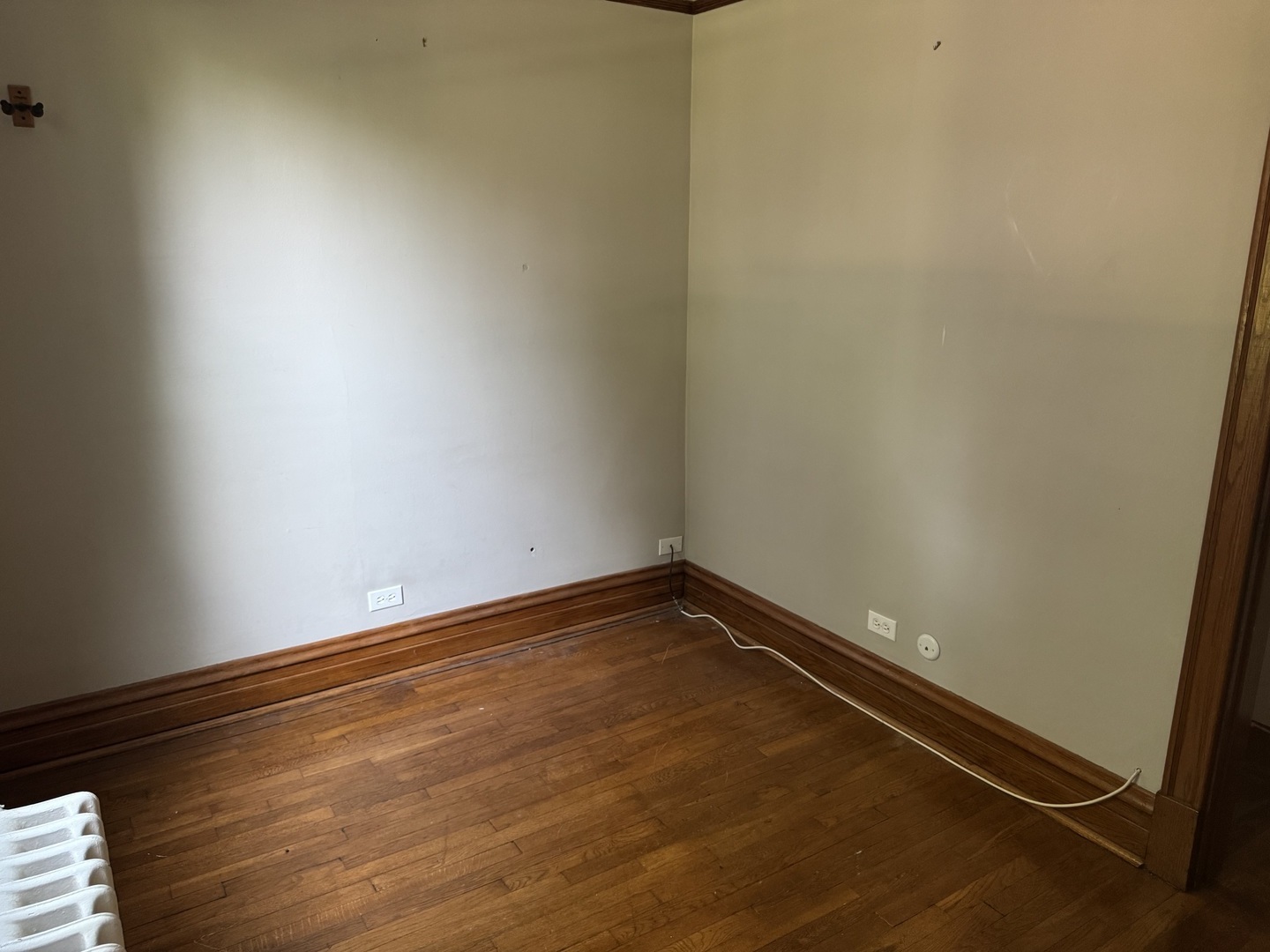 2005 West Greenleaf Avenue, Unit 2 Chicago, IL 60645 - Photo 11 of 15