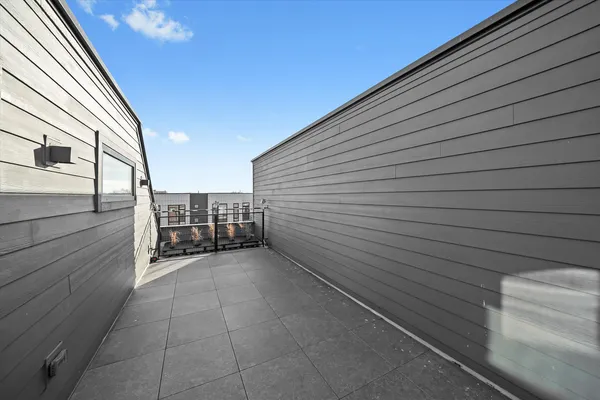 a view of a garage