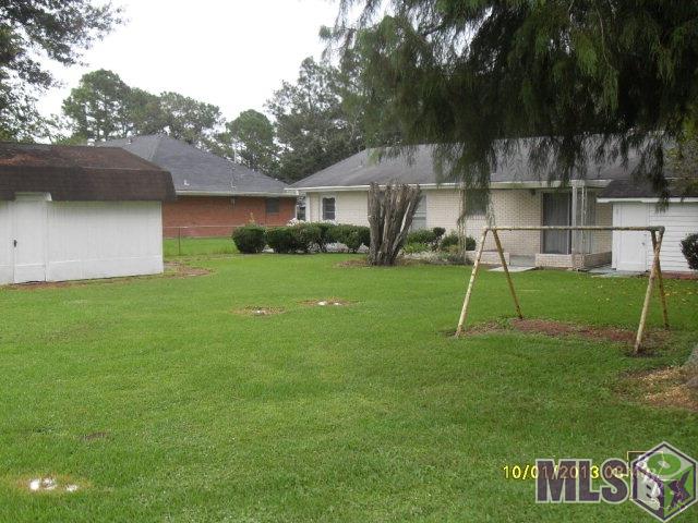 204 Hospital Drive Raceland, LA 70394 - Photo 2 of 12 Back View