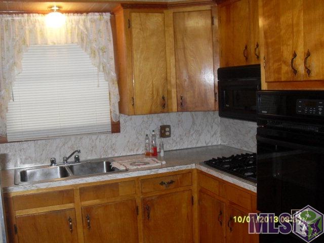 204 Hospital Drive Raceland, LA 70394 - Photo 4 of 12 Kitchen 1