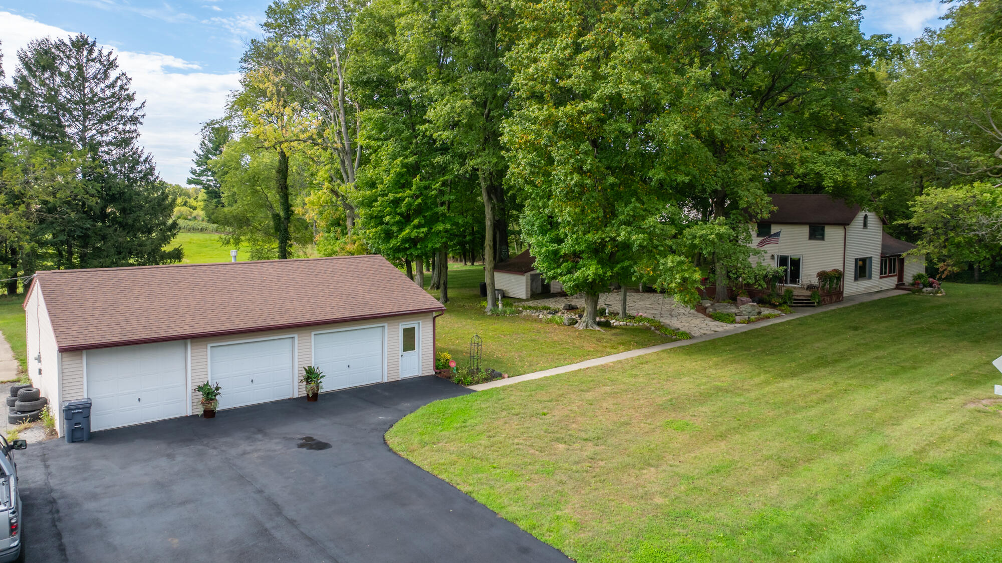 1180 South Bainbridge Center Road Benton Harbor, MI 49022 - Photo 3 of 33 Bainbridge Center-144