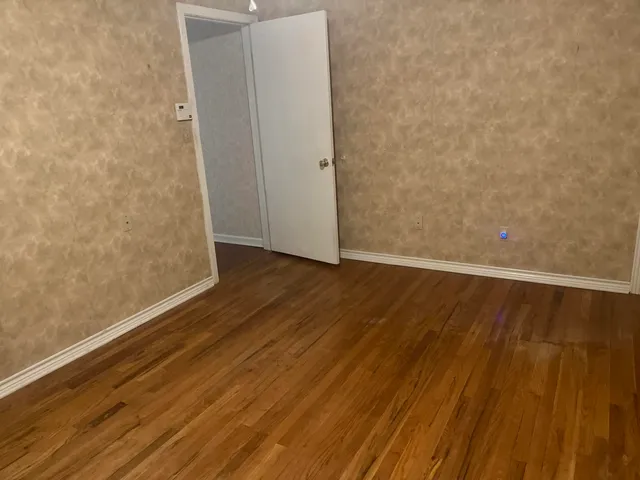 a black and white checkered floor with a black white and white checkered floor