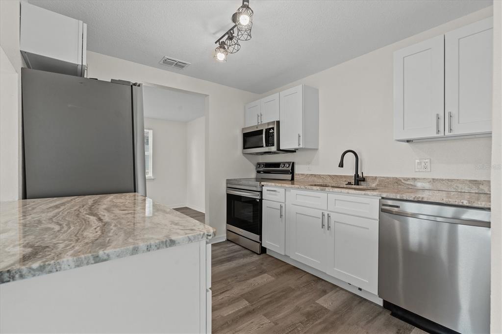 4903 Lake Ridge Road, Unit GE Orlando, FL 32808 - Photo 7 of 25