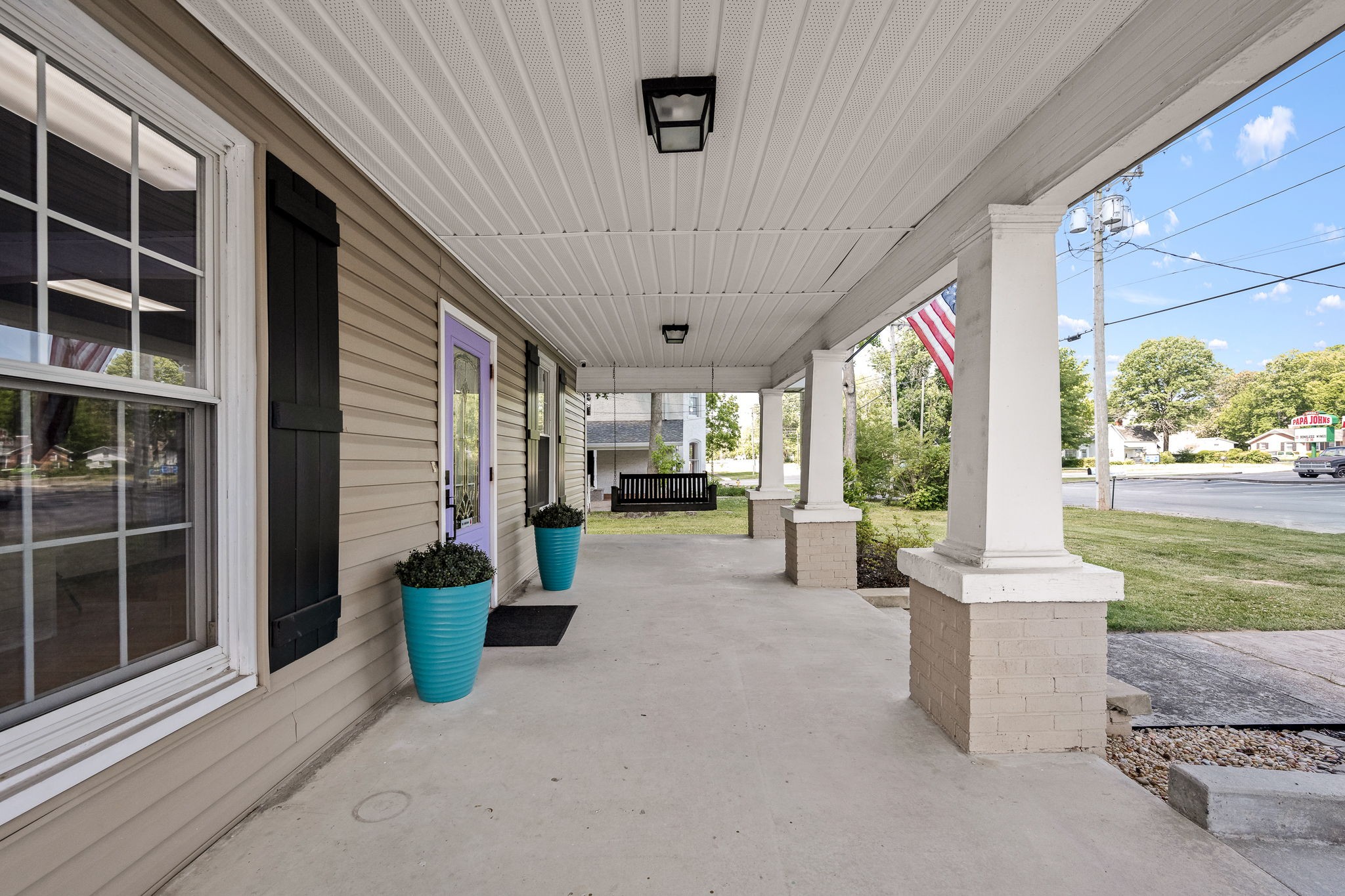 105 West Decherd Street Tullahoma, TN 37388 - Photo 4 of 56