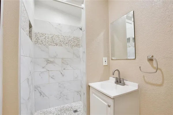 $230,000 | 136 Academy Avenue, Sanford, FL 32771