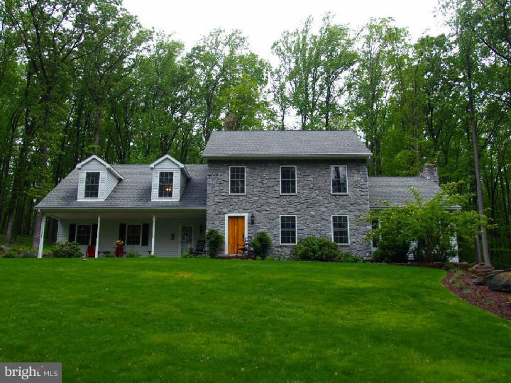 2405 Schaffer Road Pottstown, PA 19464 - Photo 1 of 25 Gallery Image 1