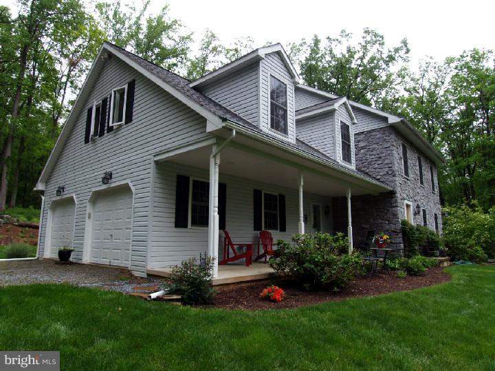 2405 Schaffer Road Pottstown, PA 19464 - Photo 2 of 25 Gallery Image 2