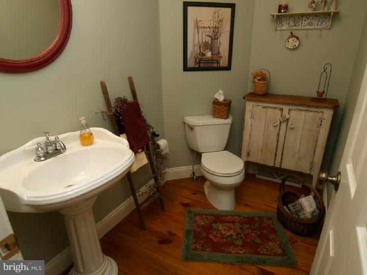 2405 Schaffer Road Pottstown, PA 19464 - Photo 12 of 25 Gallery Image 12