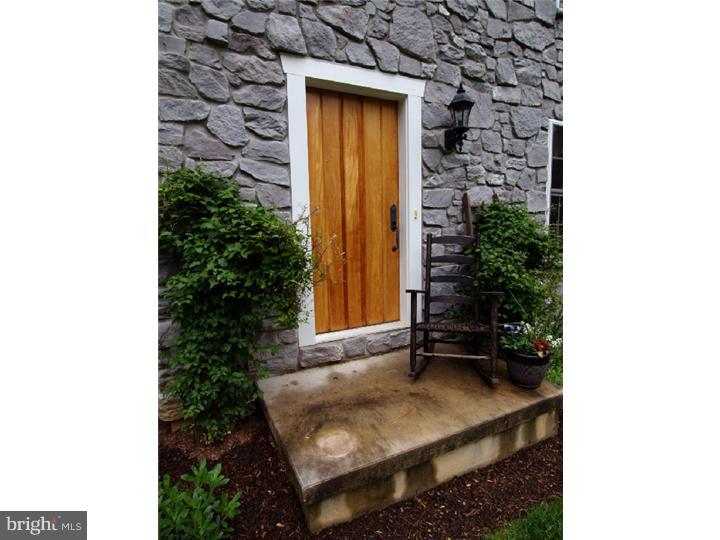 2405 Schaffer Road Pottstown, PA 19464 - Photo 4 of 25 Gallery Image 4