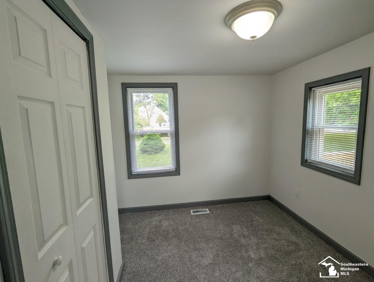 3657 Vivian Road Monroe, MI 48162 - Photo 11 of 24