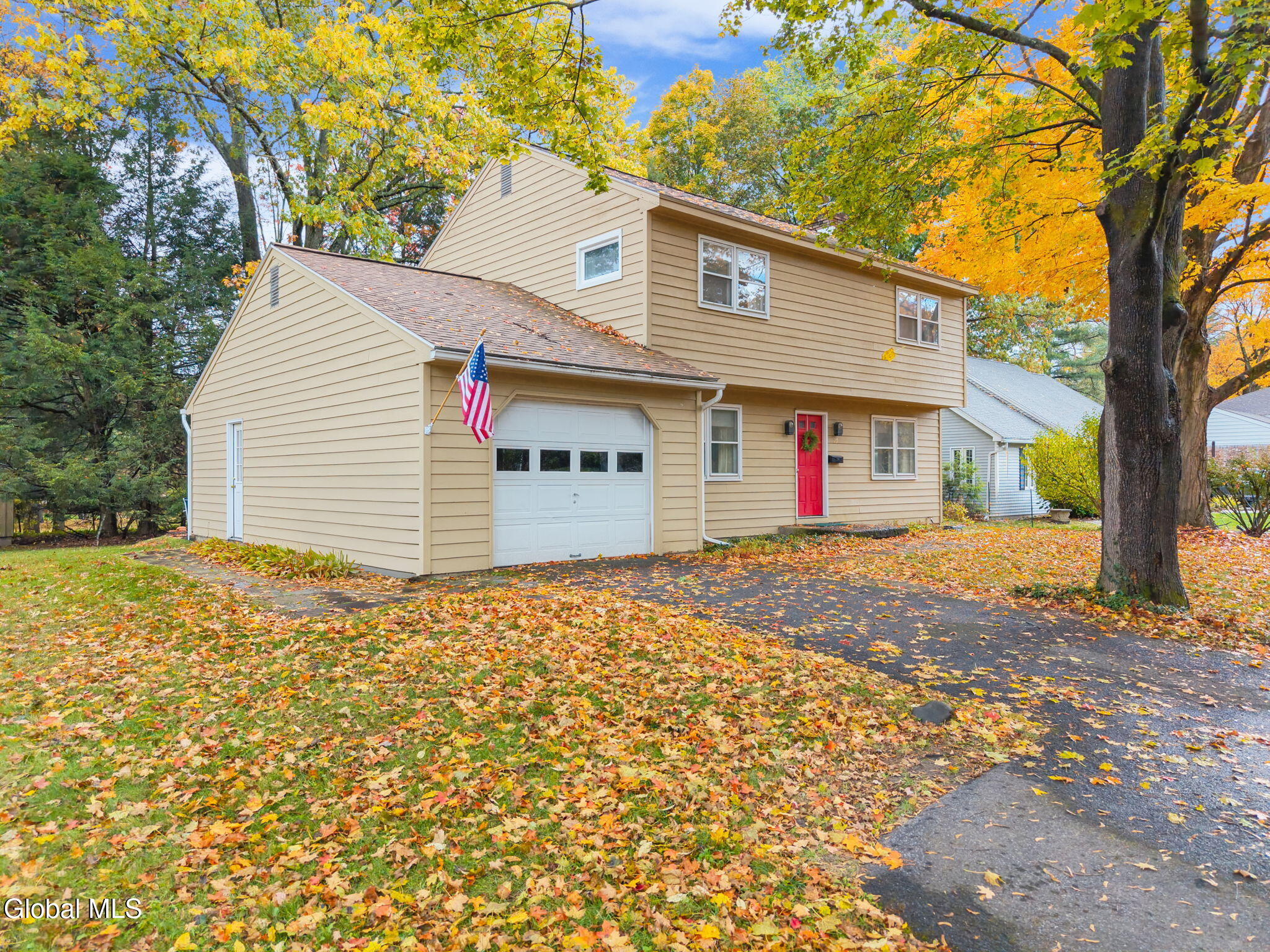 29 Bennett Terrace Bethlehem, NY 12054 - Photo 33 of 36 4-29BennettTerr_04