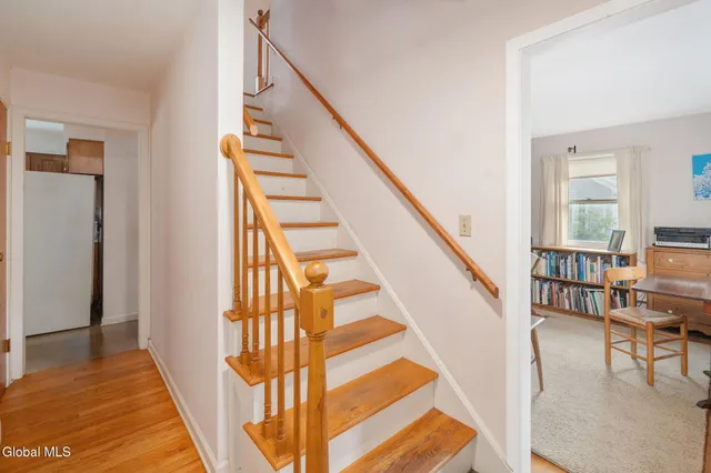 $395,000 | 29 Bennett Terrace, Bethlehem, NY 12054