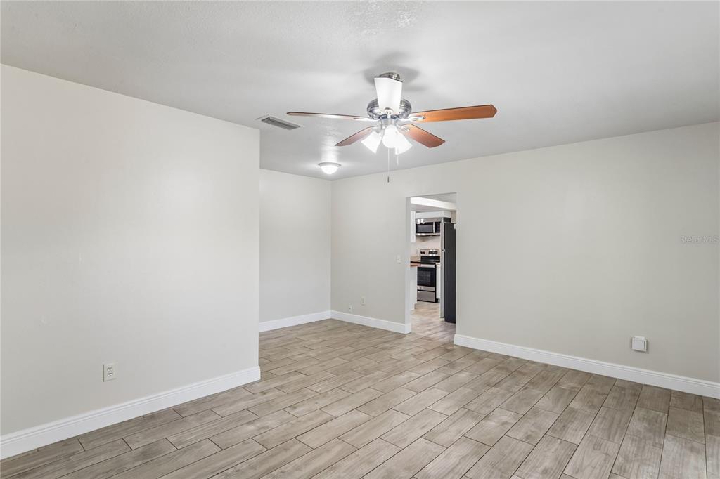 17734 Rivendel Road Lutz, FL 33549 - Photo 4 of 23 Gallery Image 4