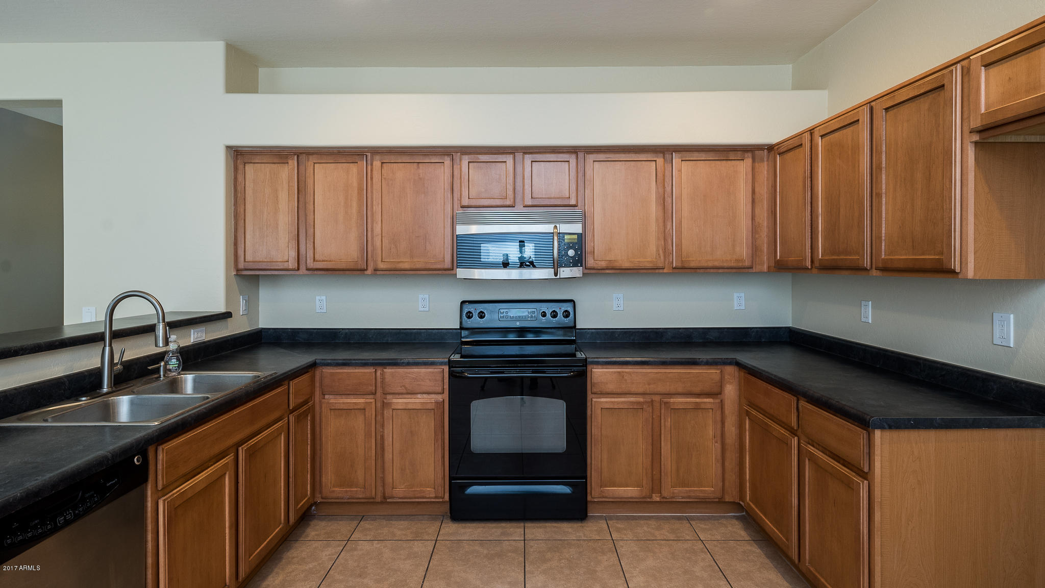 10221 West Chipman Road Tolleson, AZ 85353 - Photo 19 of 40 DSC08231