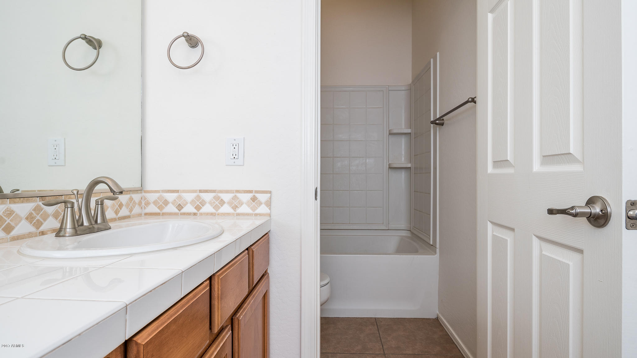 10221 West Chipman Road Tolleson, AZ 85353 - Photo 30 of 40 DSC08259