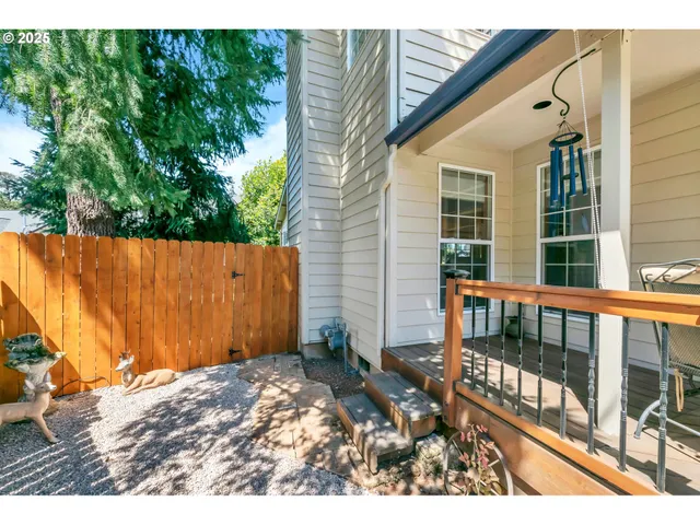 $525,000 | 114 Calumet Circle, Eugene, OR 97404