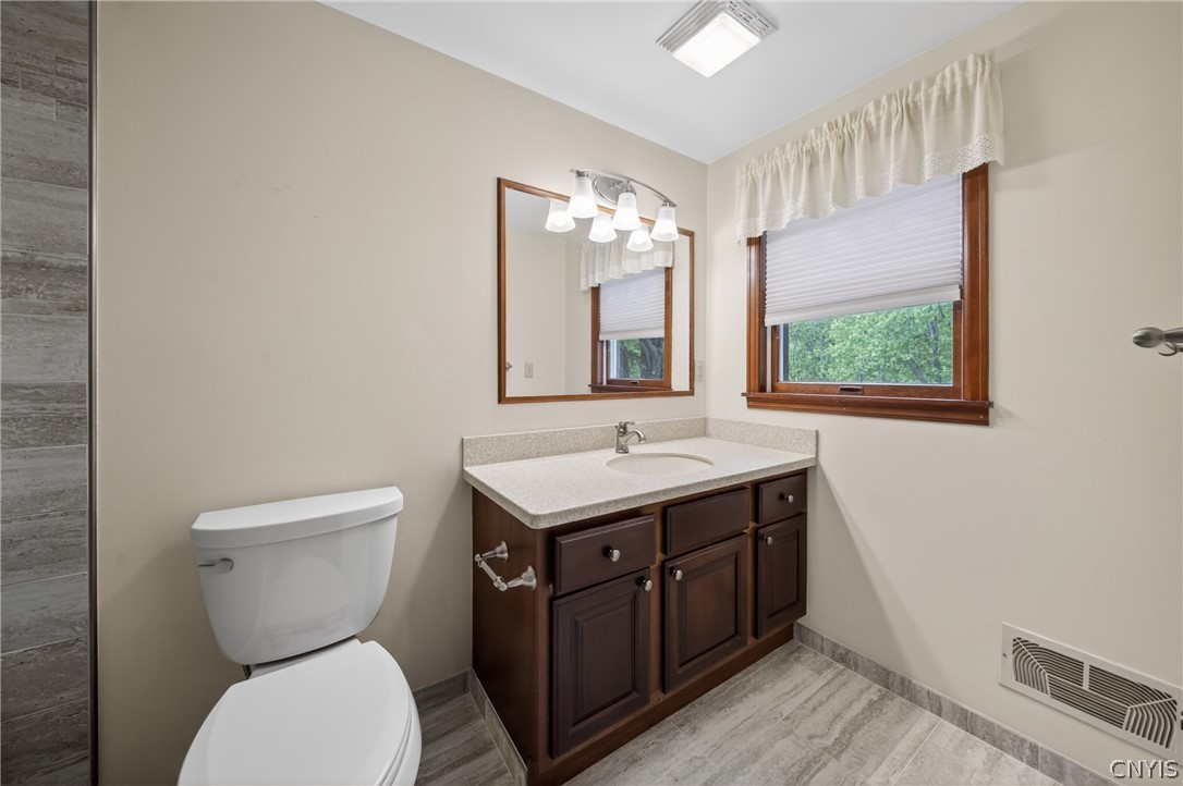 400 East Avenue Manlius, NY 13116 - Photo 30 of 50