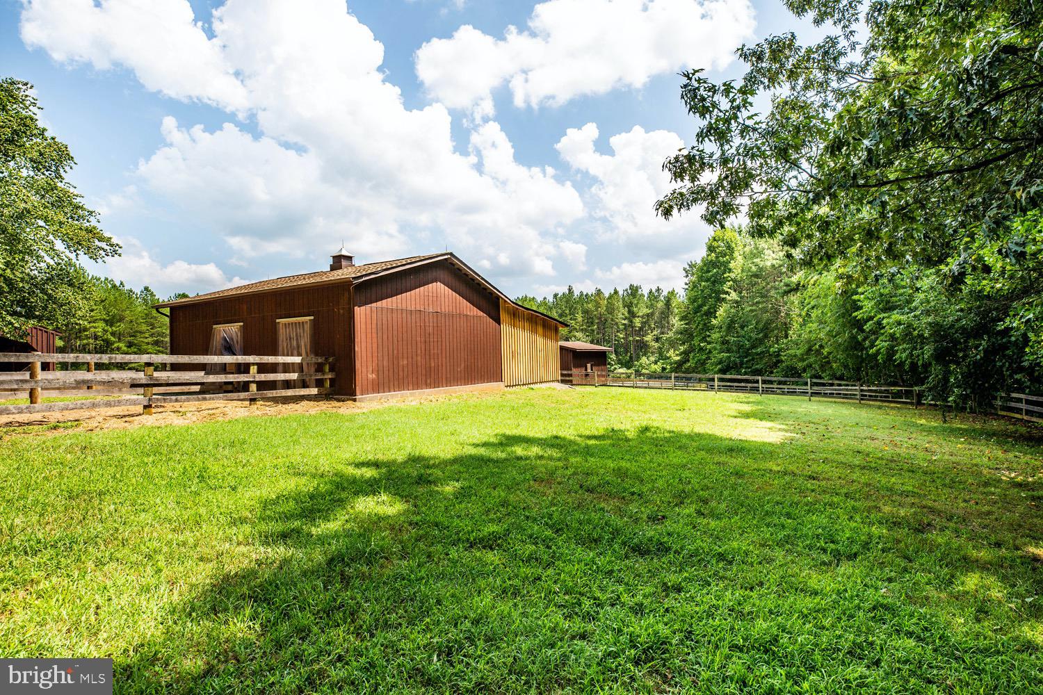 1735 Log Cabin Road Beaverdam, VA 23015 - Photo 67 of 73 View of the barn