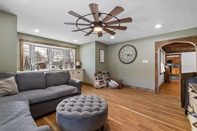 $579,900 | 127 North Main Street, West Boylston, MA 01583