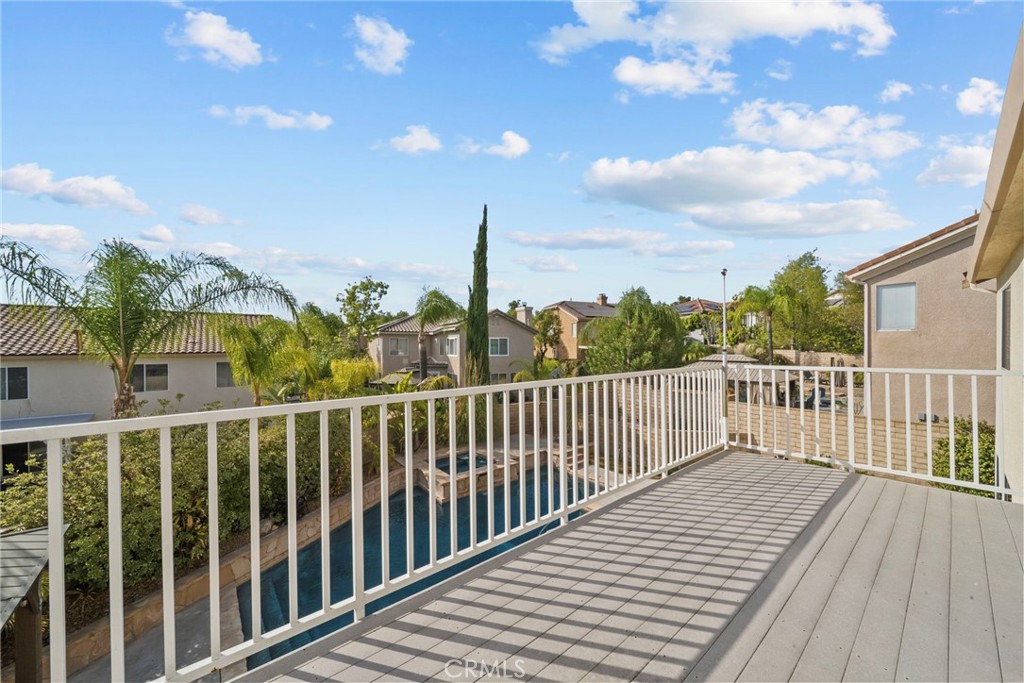 28251 Infinity Circle Saugus, CA 91390 - Photo 47 of 63 Gallery Image 47