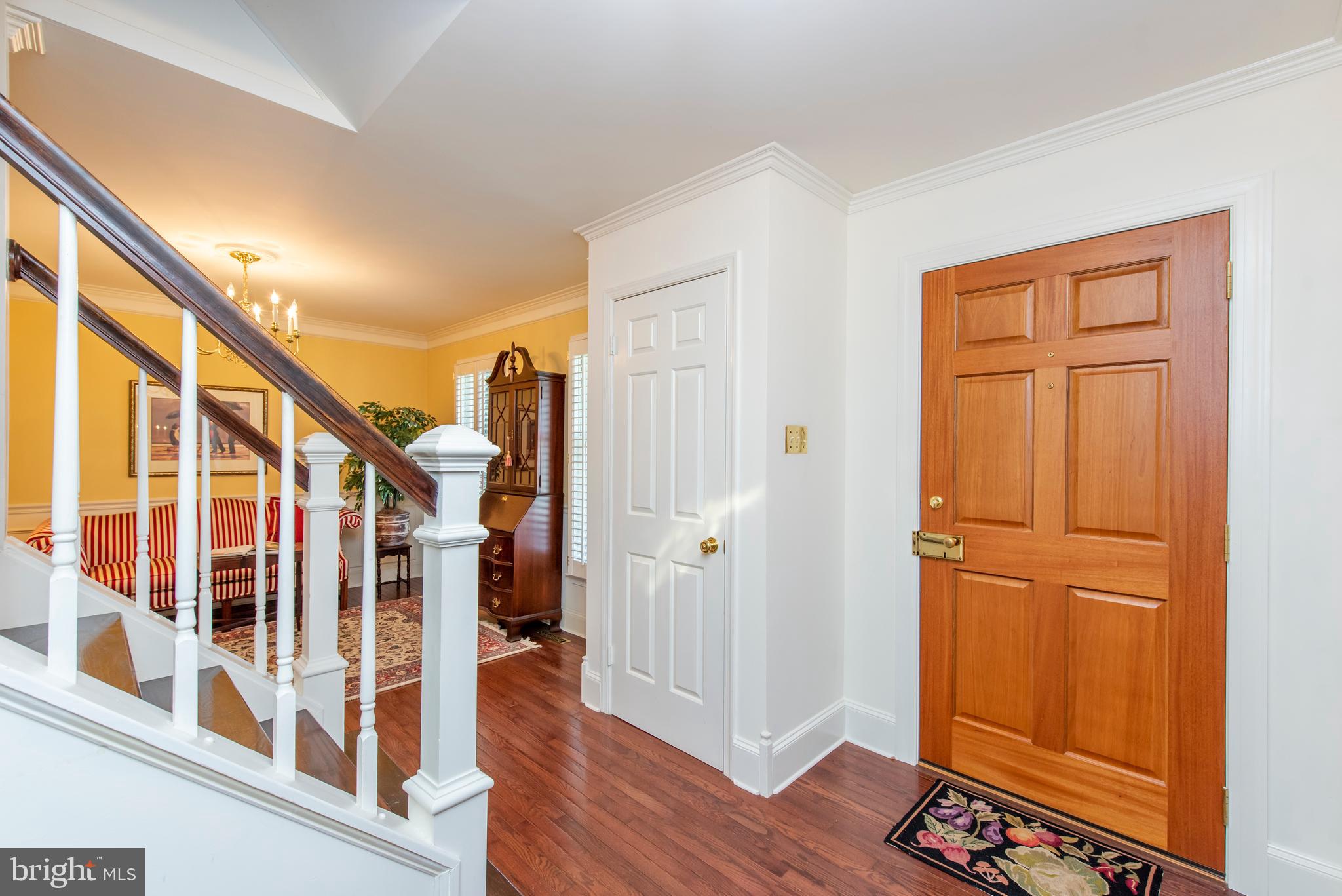 4915 Harrogate Road Ellicott City, MD 21043 - Photo 4 of 60 Foyer