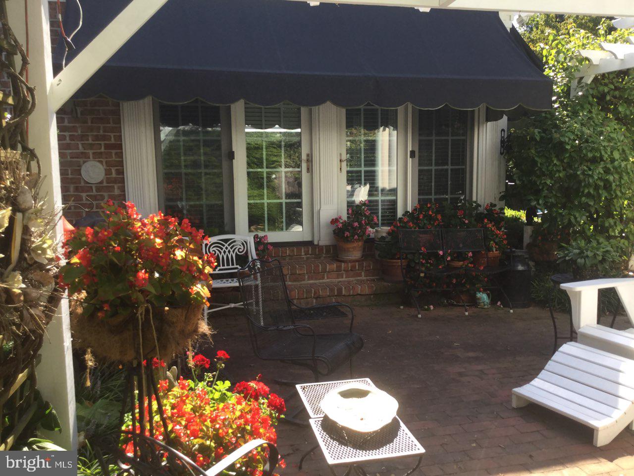 4915 Harrogate Road Ellicott City, MD 21043 - Photo 48 of 60 Patio