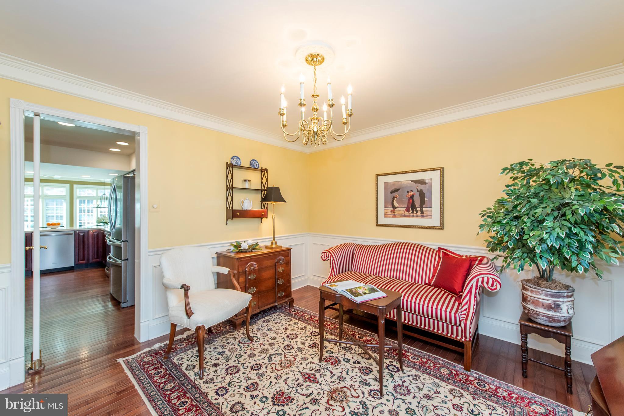 4915 Harrogate Road Ellicott City, MD 21043 - Photo 6 of 60 Living Room