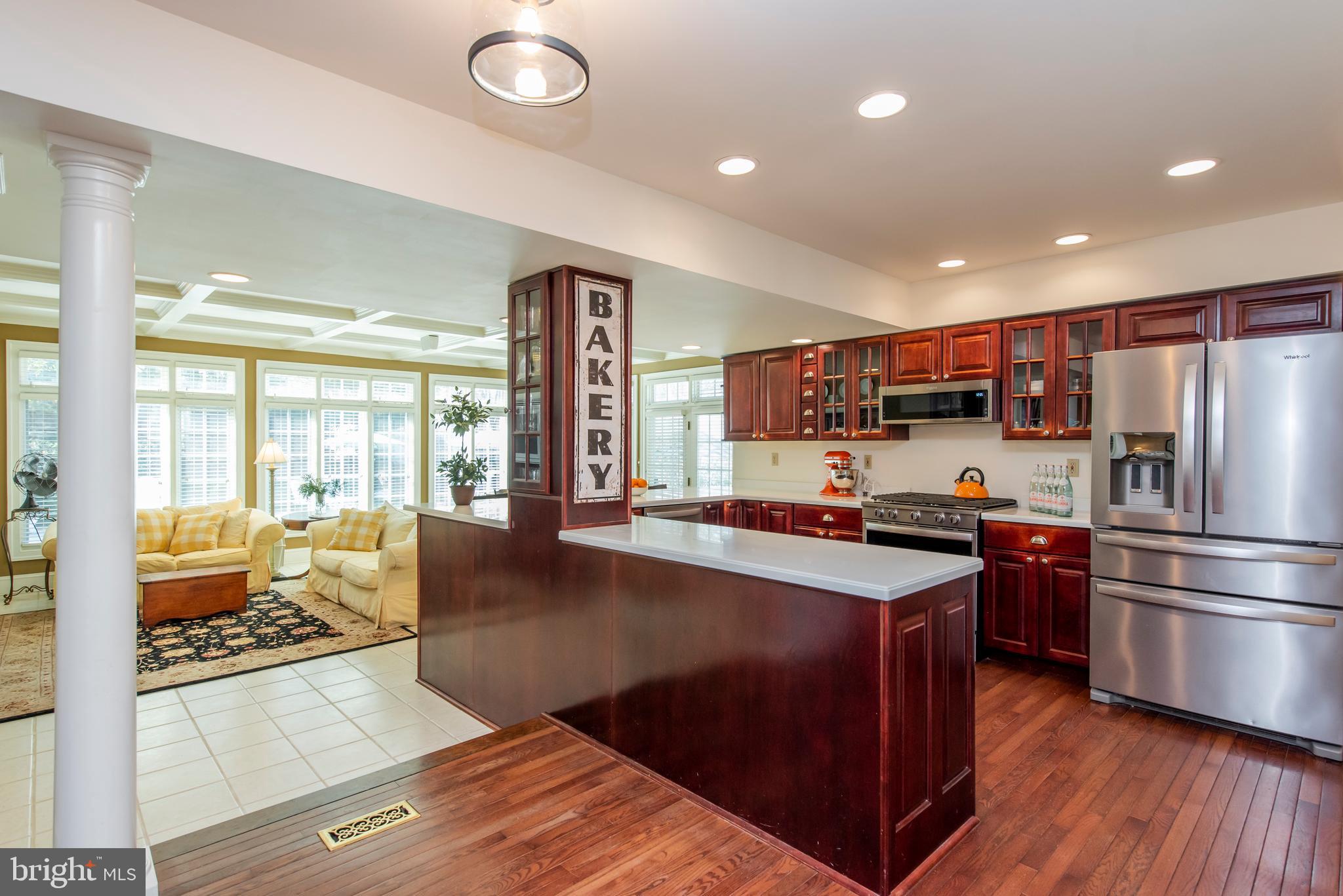 4915 Harrogate Road Ellicott City, MD 21043 - Photo 10 of 60 Kitchen