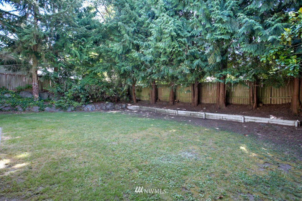 15901 Southeast 178th Street Renton, WA 98058 - Photo 17 of 19 Gallery Image 17
