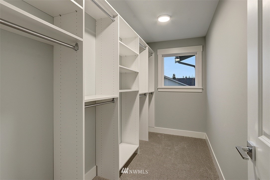712 13th Way Southwest Edmonds, WA 98020 - Photo 15 of 27 Gallery Image 15