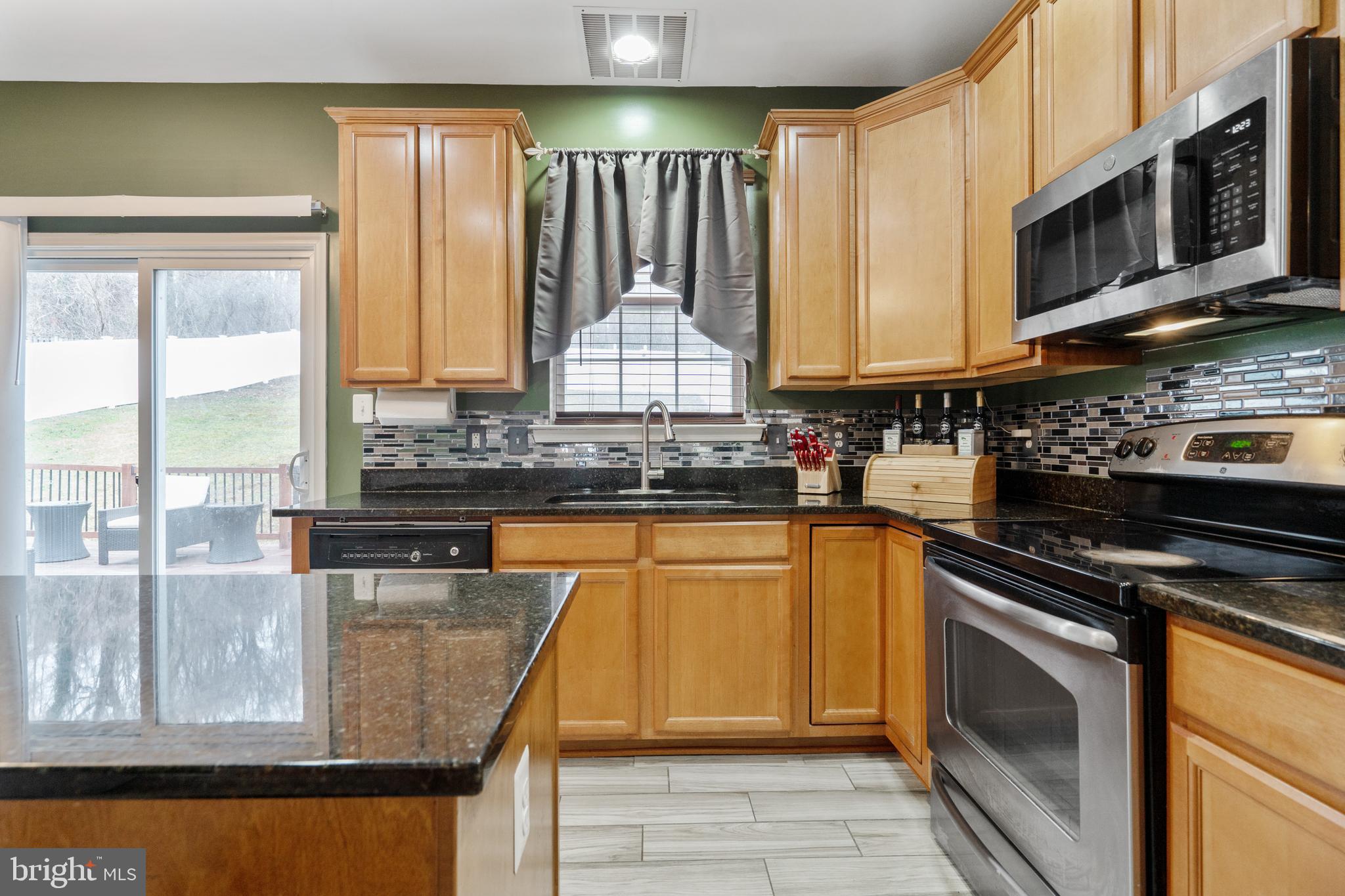 6935 Riverdale Road Lanham, MD 20706 - Photo 16 of 52 Gallery Image 16