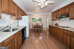 13416 Doncaster Lane Silver Spring, MD 20904 - Photo 15 of 28 Kitchen