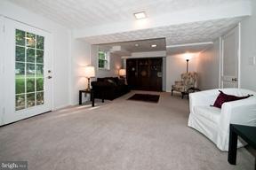13416 Doncaster Lane Silver Spring, MD 20904 - Photo 23 of 28 Family Room