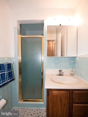 13416 Doncaster Lane Silver Spring, MD 20904 - Photo 6 of 28 3rd Bath