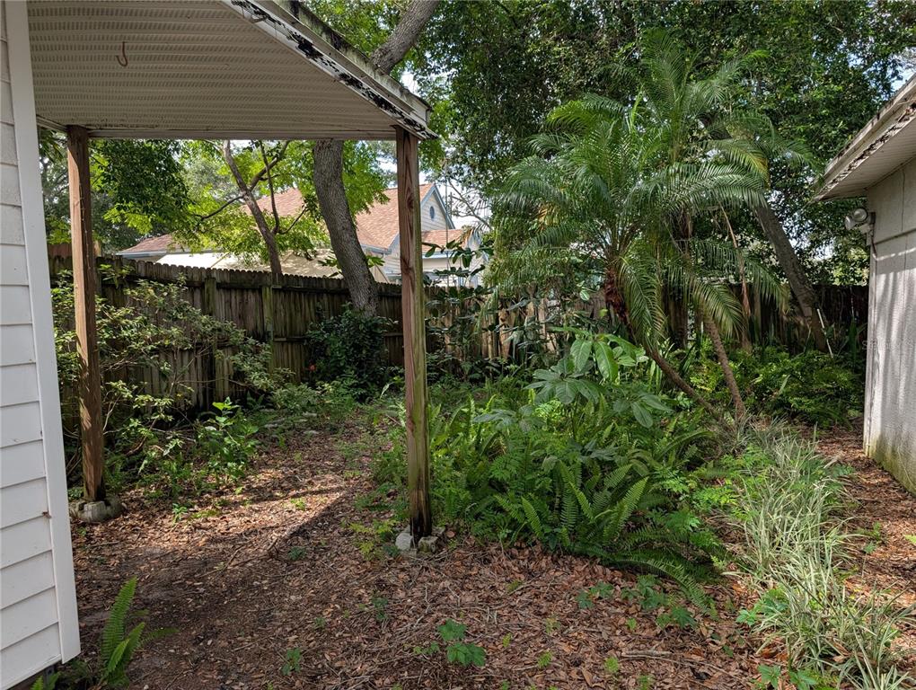 507 Summit Street Largo, FL 33770 - Photo 13 of 18 Gallery Image 13