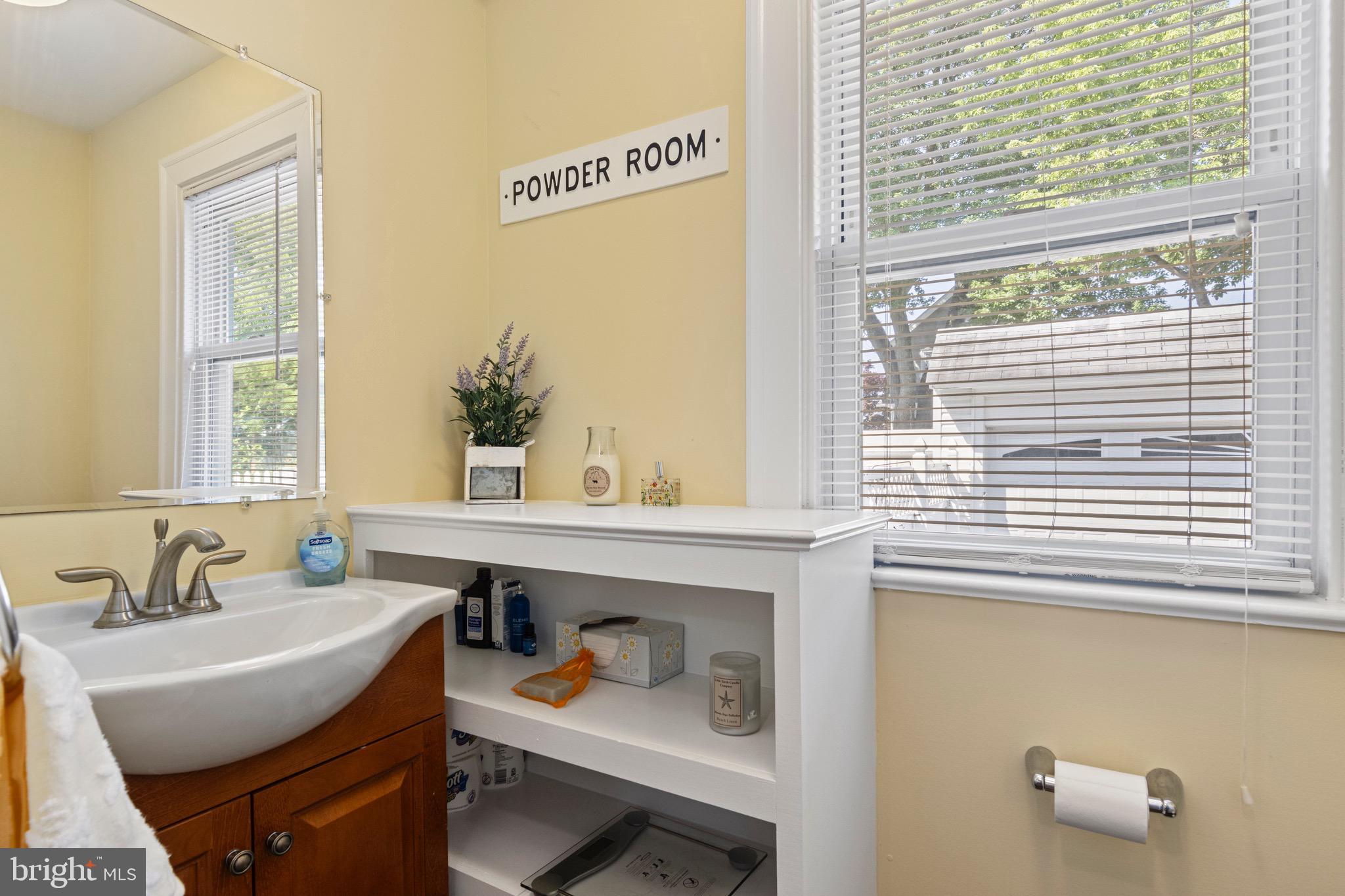 140 Upland Road Havertown, PA 19083 - Photo 23 of 32 5 year old powder roon