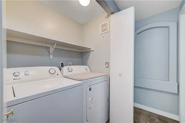 $271,999 | 2201 Ramsgate Drive, Unit 911, Henderson, NV 89074