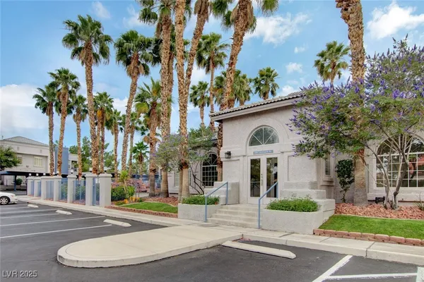 $271,999 | 2201 Ramsgate Drive, Unit 911, Henderson, NV 89074